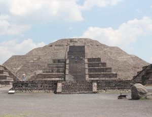 Piramide azteca